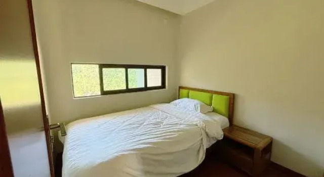 Люкс с 4 комнатами с видом на море Weifudun Holiday Apartment (Hailing Island Poly Silver Beach)