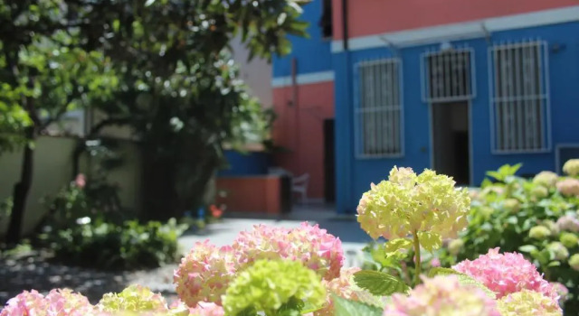 Eco B&B I Due Oleandri, Book Hotel Hotels in Carrara with Breakfast, Breakfasts