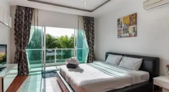 Trixie Town House Unit 3, Забронировать Отель Раваи 