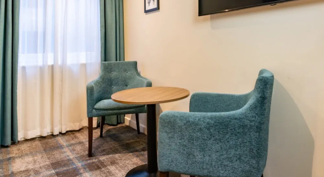 Номер Deluxe Almondsbury Inn & Lounge