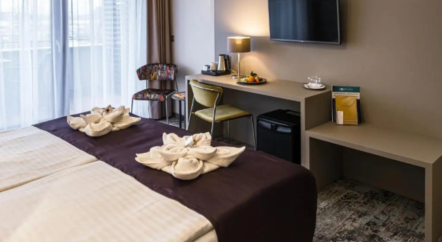 Номер Deluxe Hotel Golden Lake Resort