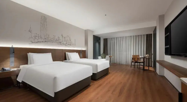 Двухместный номер Economy UrCove by Hyatt Tianjin West Railway STN