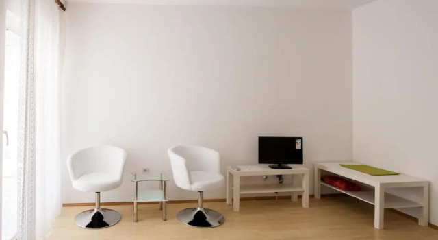 Студия с балконом Friendly Peoples Guest House