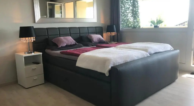 Ferienwohnung 24, Varaa Hotelli Hotellit Baijeri pysäköinnillä, Pysäköinti