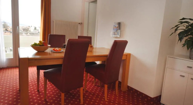 Семейные апартаменты с 2 комнатами с балконом и с видом на реку HOP Apartments & Suites