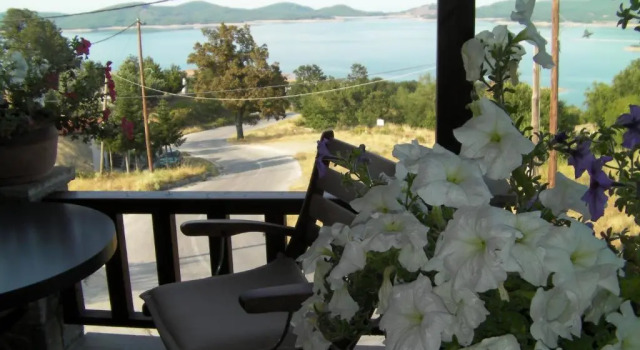 Полулюкс Deluxe Pandion Luxury Boutique Hotel & Suites with Spa