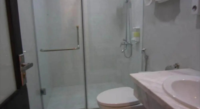 New World Hotel