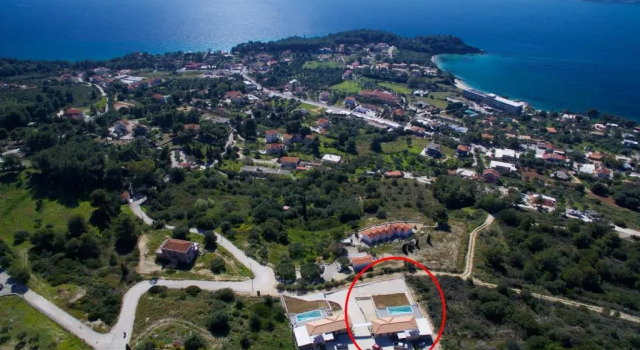 Вилла Villa Lassi Fos