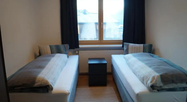 Ferienwohnung Vier11, Rezerwuj Hotel Hotele w Bregenzerwald z parkingiem, Parking
