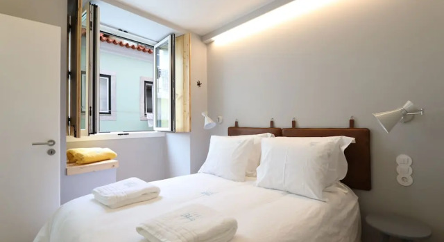 Апартаменты Comfort Light Blue Apartments - Downtown Lisbon