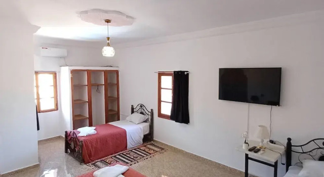 La Belle Vue Guest House, Rezerwuj Pensjonat Hotele w Souss-Massa-Draa z basenem, Basen