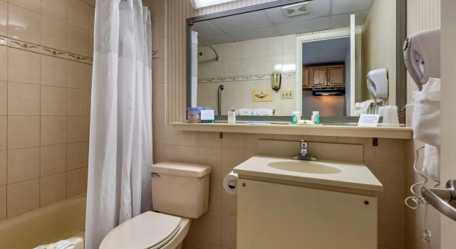 Двухместный номер Standard Quality Inn Boardwalk
