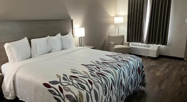 Номер Superior Red Roof Inn & Suites Wilkesboro
