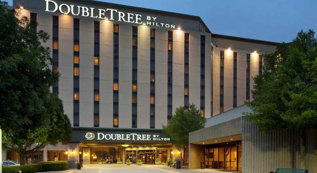 Номер Standard DoubleTree by Hilton Dallas Near the Galleria
