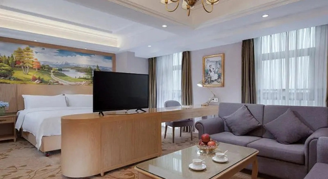 Двухместный люкс Deluxe c 1 комнатой с видом на озеро Vienna Hotel Chongqing Yongchuan High-Speed Railway Station