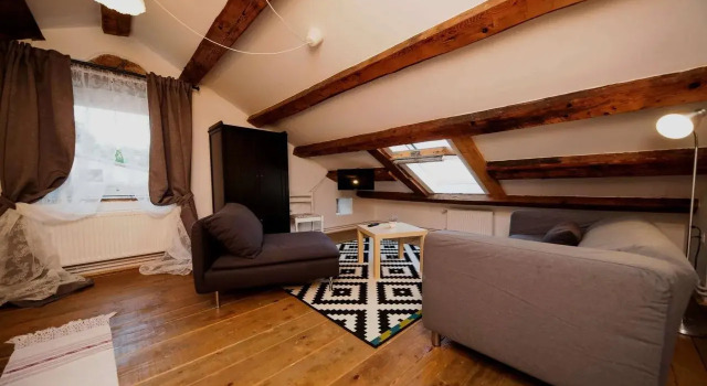 Hostel Mali Pariz, Забронировать Хостел Бласковичи 
