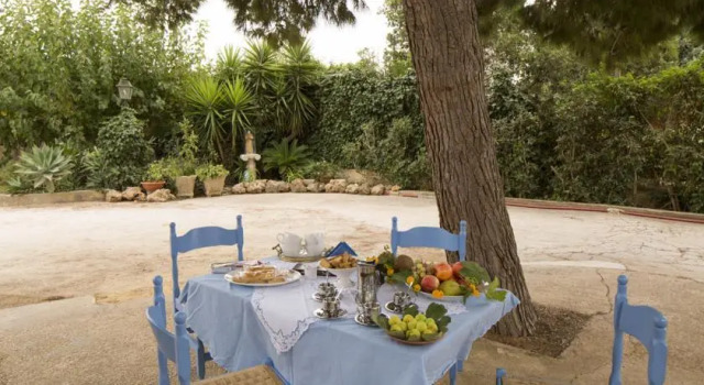 Villa Giulia, Book Villa Hotels in Sicily with Parking, Parking