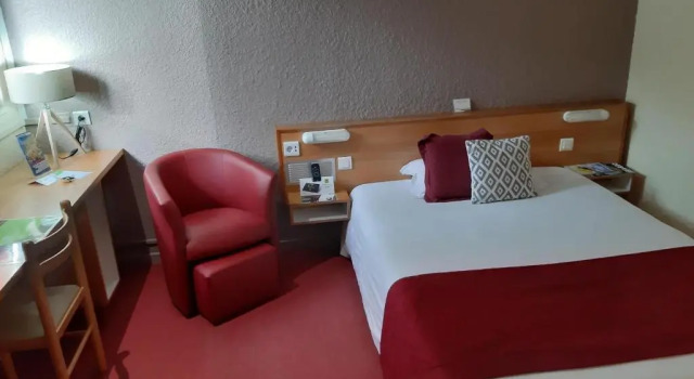 Двухместный номер Standard Logis Hôtel Atrium Epinal Golbey