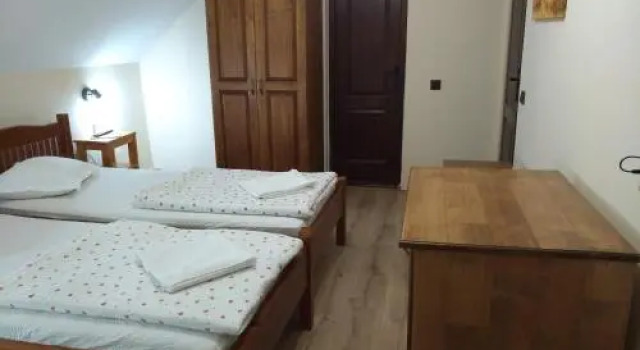 Vandor, Varaa Hotelli Sovata 
