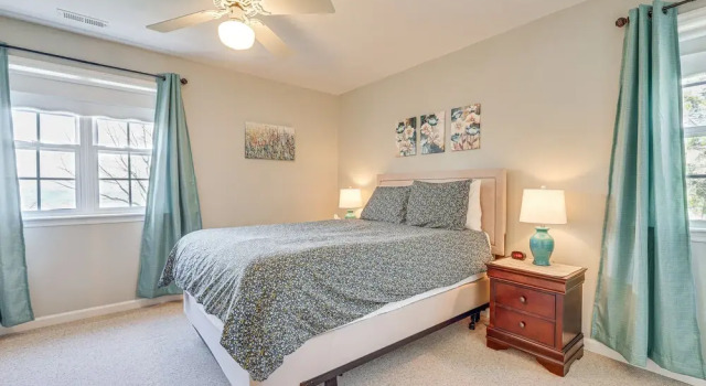 Stunning Hayesville Retreat: 2 Mi to Lake Chatuge, Boek Hotel Hayesville 