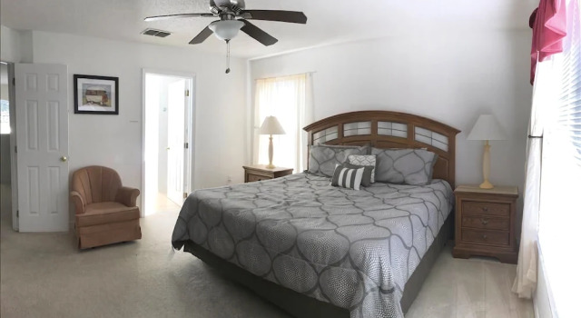 104 Mariner House, Забронировать Дом для отпуска Отели Lakeland - Winter Haven с парковкой, Парковка