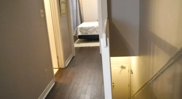 Trendy 1BR Unit on Queen St. W., Varaa Hotelli Toronto 