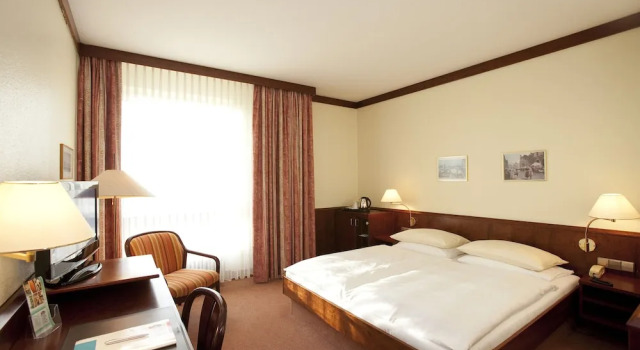 Classique double chambre Leine Hotel