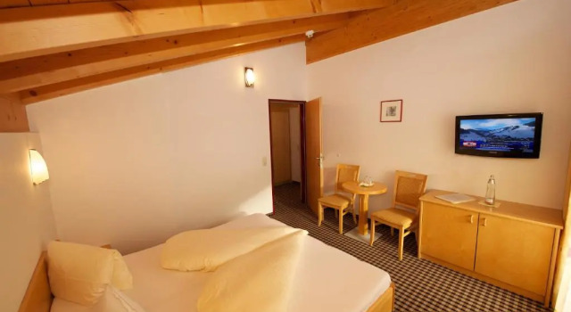 Двухместный номер Standard с балконом Hotel Tristkogel