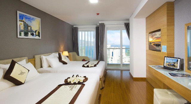 Номер Family с балконом и с видом на море Dendro Gold Hotel