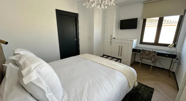 Полулюкс Bubaqia House - Suites Boutique