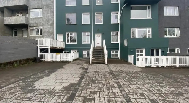 Laugavegur Apartments, Забронировать Апартаменты/квартира Отели Хёвюдборгарсвайдид с парковкой, Парковка