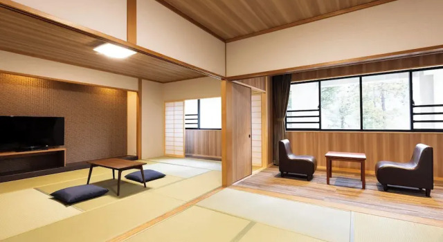 Номер Superior Ooedo Onsen Monogatari Premium Yamanaka Grand Hotel
