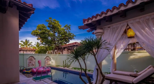 Вилла Sanya Love House Homestay