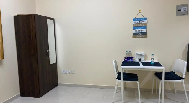 Студия Entire Studio Flat in Sharjah.