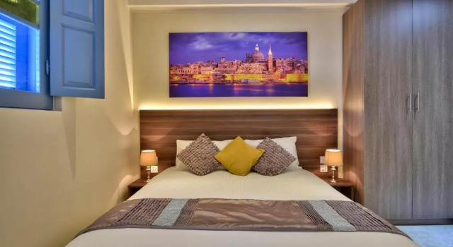 Central Suites St. Julians, Забронировать Отель Отели Сент-Джулианс 3 звезды, 3*