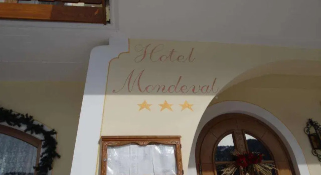 Hotel Mondeval, 예약 호텔 Selva di Cadore Civetta