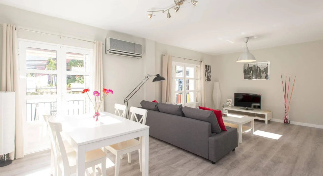 The Zentral Suites & Apartments