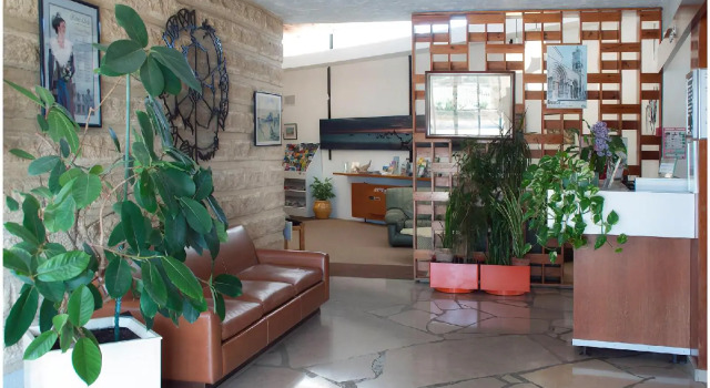 Hotel Les Cabanettes, Varaa Hotelli Arles 