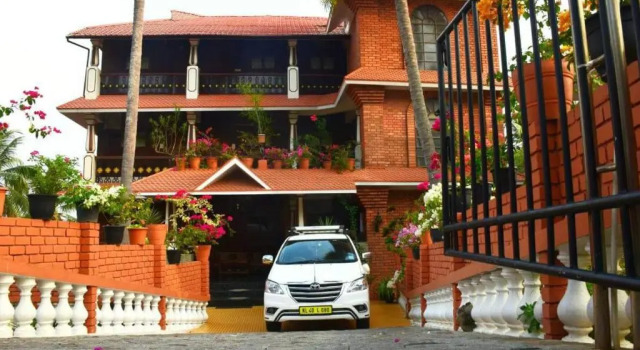 Одноместный номер Comfort с балконом и с видом на море Vijaya Varma Beach Resort