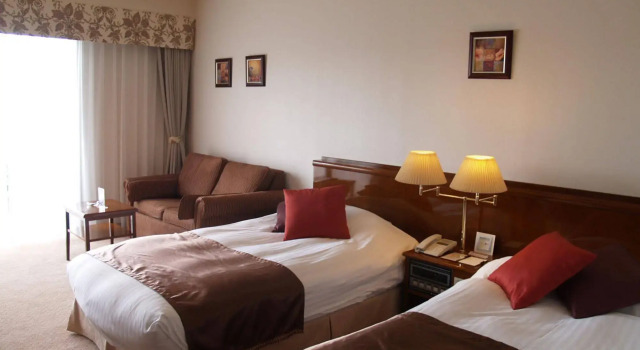 Aoyama Garden Resort Rosa Blanca, Boek Resort Hotels in Tokai met parkeren, Parkeren