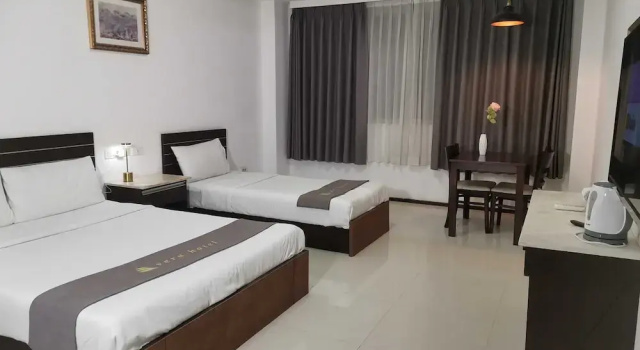 Luksusowy trzyosobowy pokój Townhouse Oak Vera Hotel Near Clark International Airport