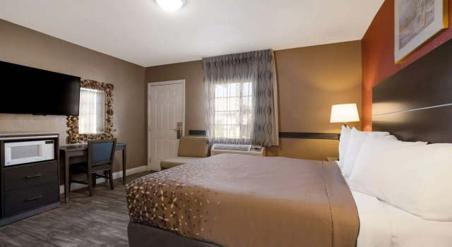 Двухместный номер Standard Rodeway Inn and Suites near Coachella