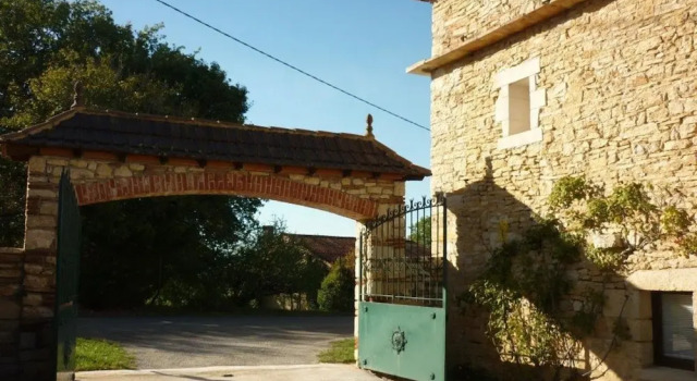 Domaine de la Rode Buze, Book Hotel Hoteller i Cahors med parkering, Parkering