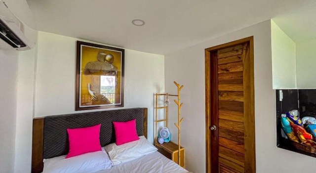 Вилла с видом на город Caliraya Heights Resorts and Events Place