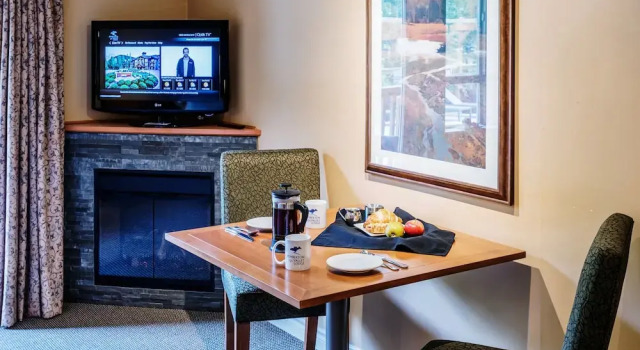 Двухместный люкс Pemberton Valley Lodge