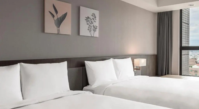 Семейный номер Deluxe Lakeshore Hotel Tainan