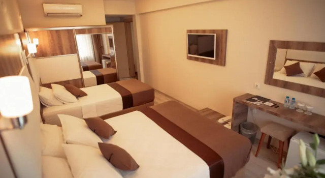 Семейный номер Standard Line Suite Hotel