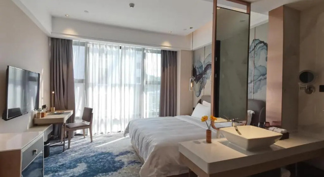 Paco Hotel Guangzhou Luogang Science City, Jinfeng Metro Station