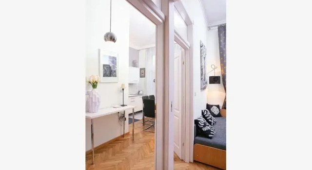 Antique Apartments - Studencka 1 Street, Забронировать Апартаменты/квартира Апартаменты Кракова, рядом с Церковь Святого Франциска Ассизи, Апартаменты/квартира