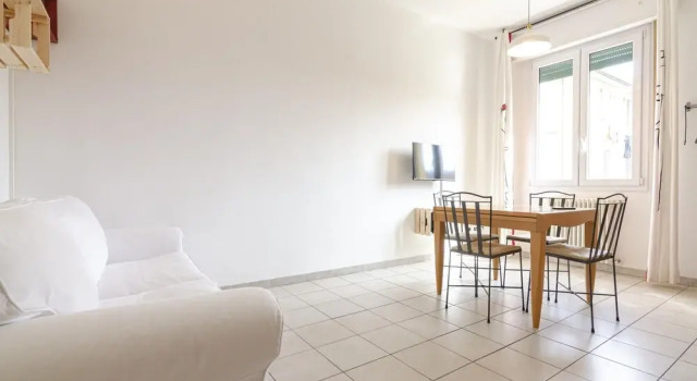 Cozy one Bedroom in Great Location